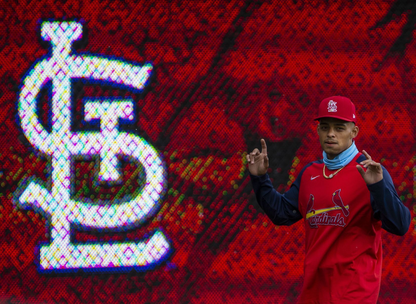 Cardinals face Reds in Cincinnati on opening day